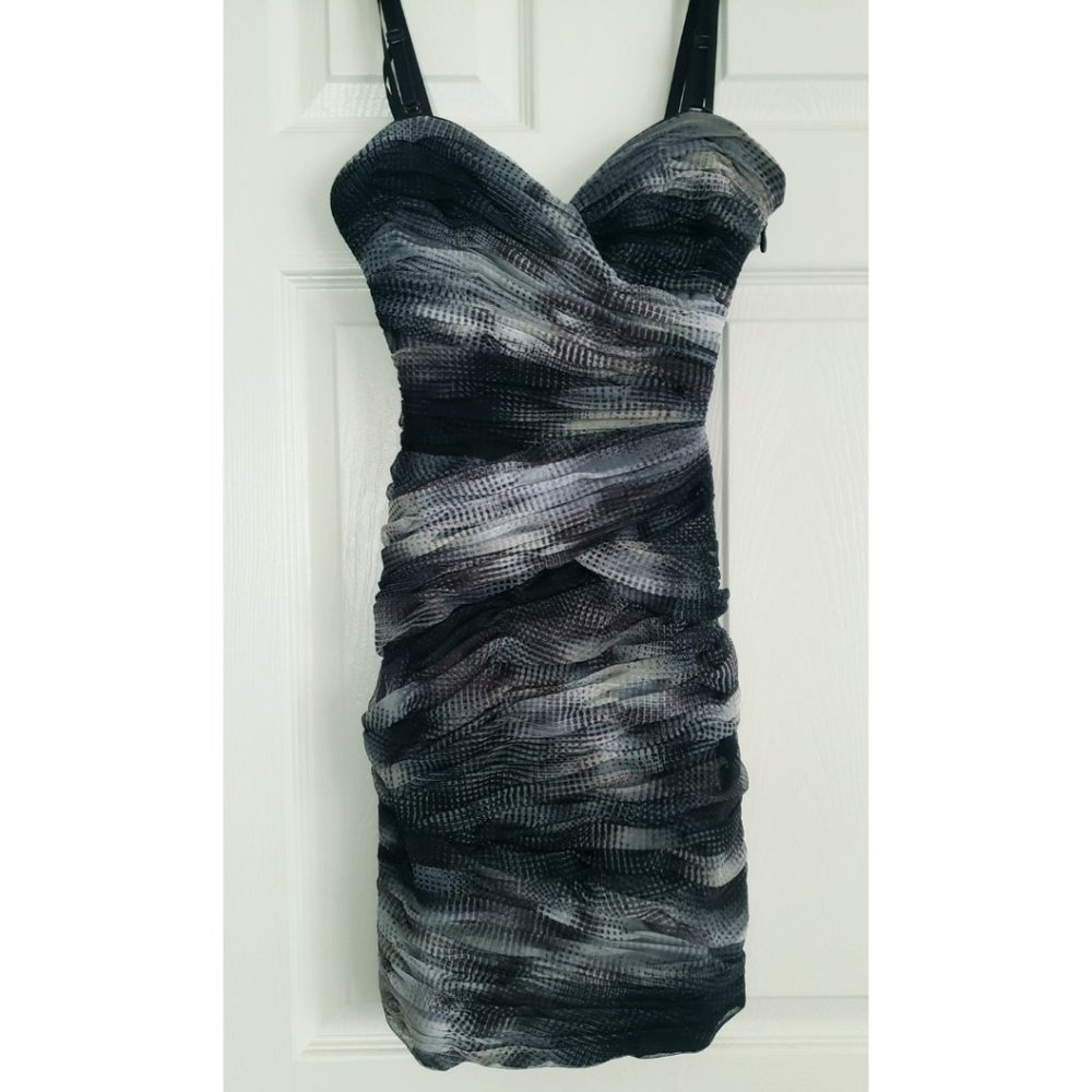 BCBGMaxAzria Strapless Spring/Summer Cocktail Dress